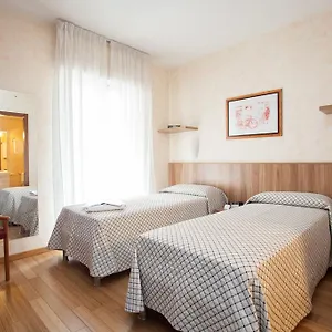 Desenzano Apartmanhotel Milánó